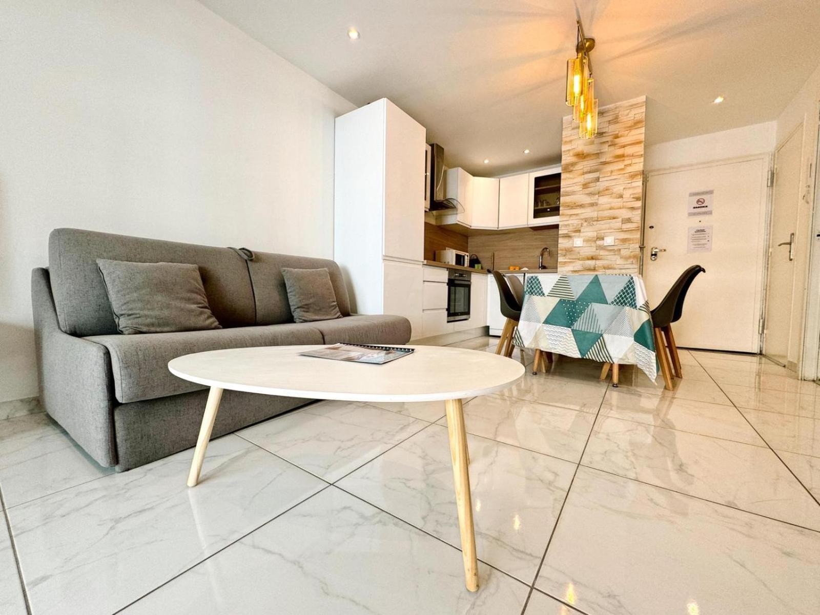 Villa D'Este - Apt 4 Prs - Clim - 300M Plage - Piscine-Parking En Option Juan-les-Pins Exterior foto